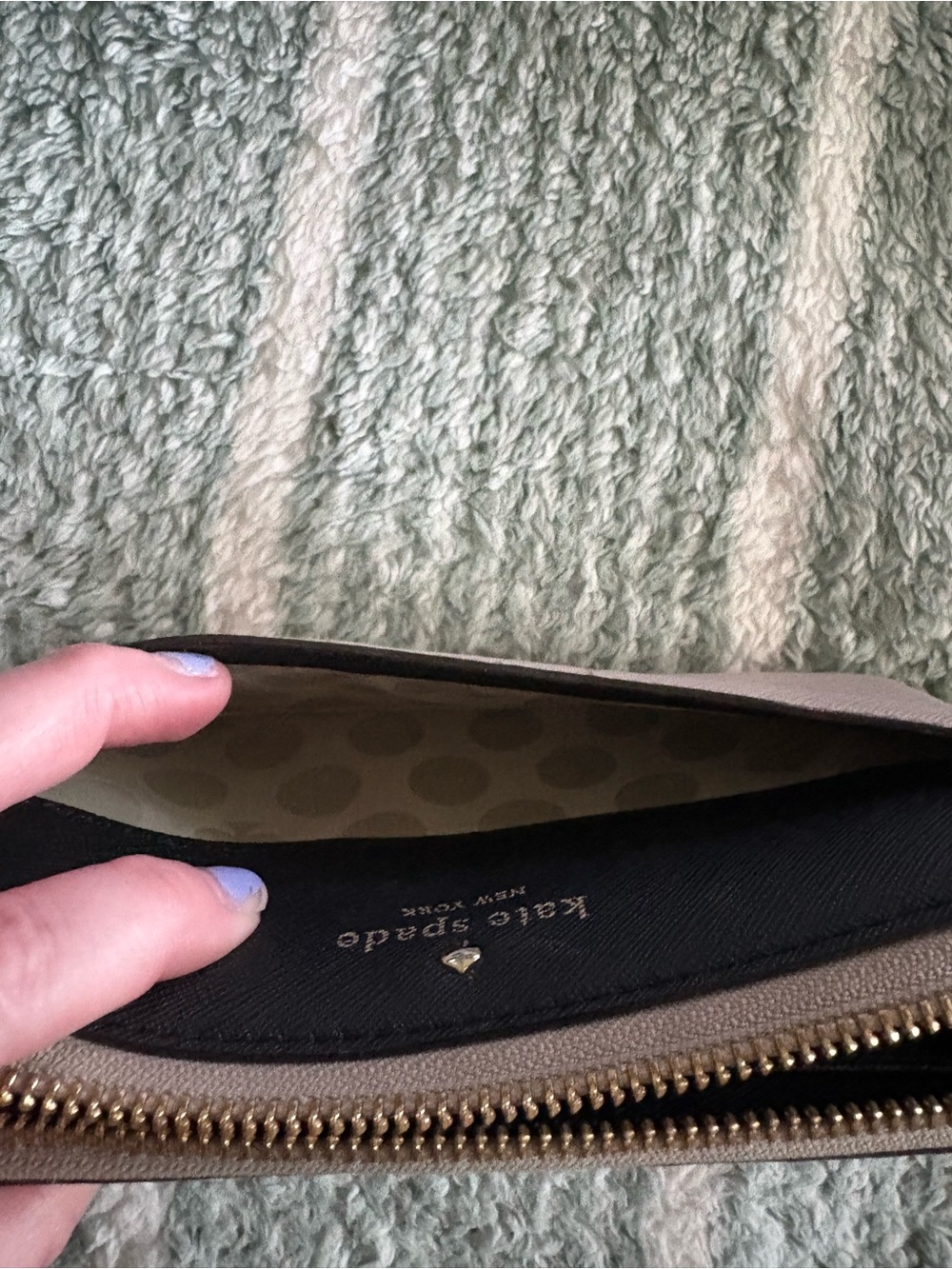 kate spade Two-Tone Bow Zip Wallet - Black & Light Gray - Picture 5 of 5